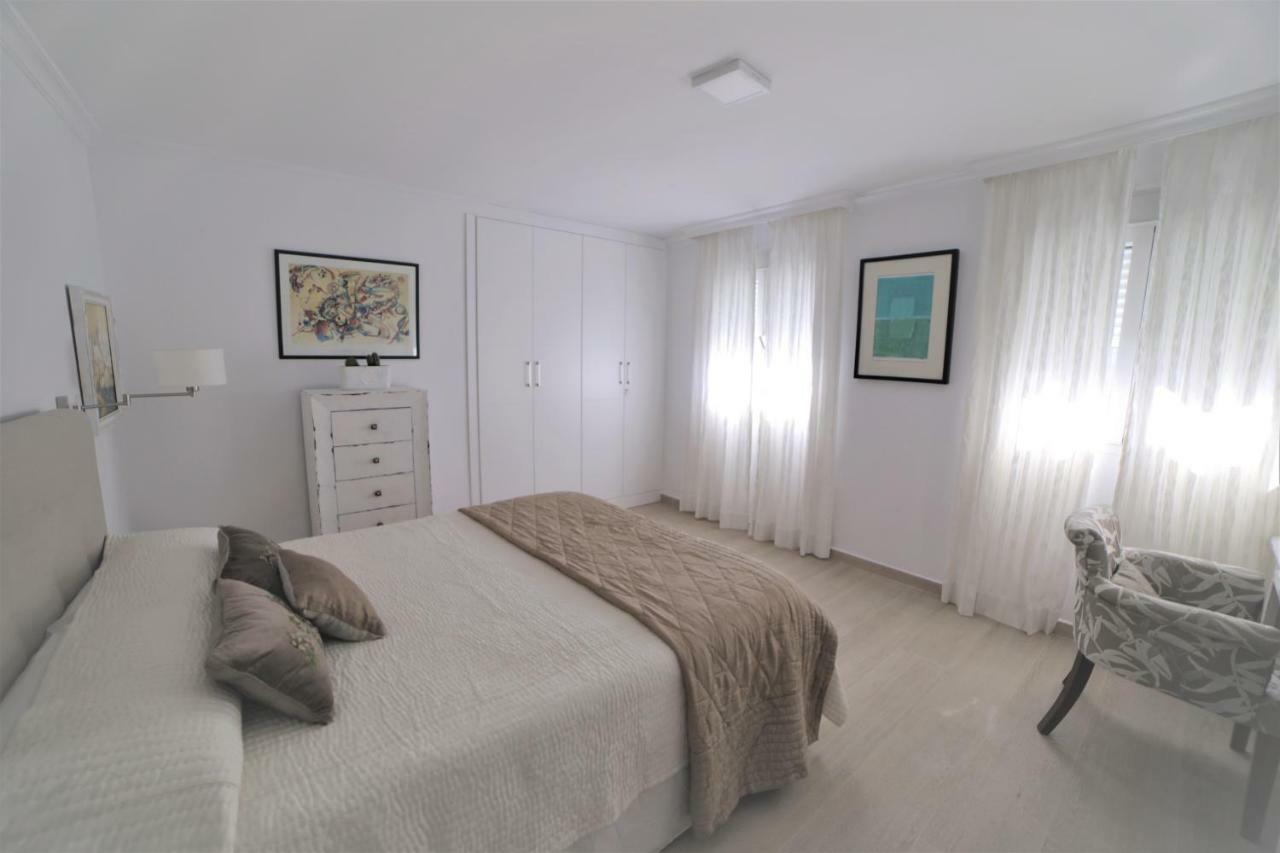 Apartamento Rialto 2 Малага Екстериор снимка