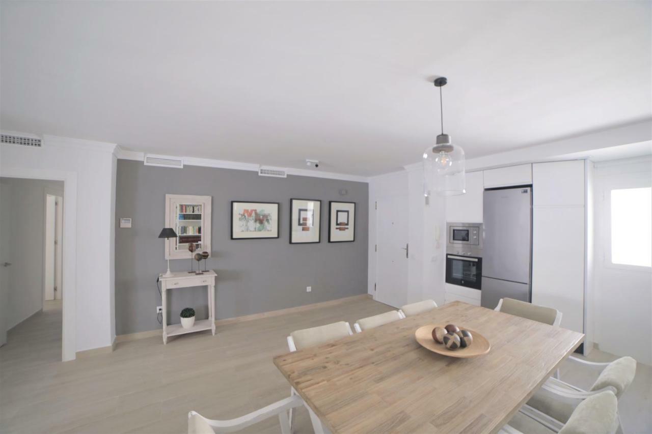 Apartamento Rialto 2 Малага Екстериор снимка