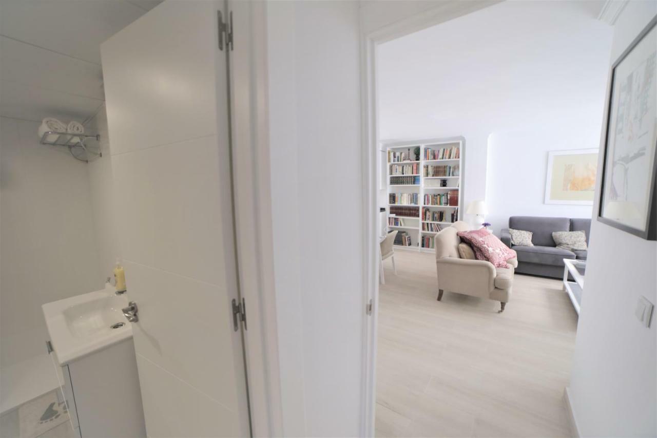 Apartamento Rialto 2 Малага Екстериор снимка